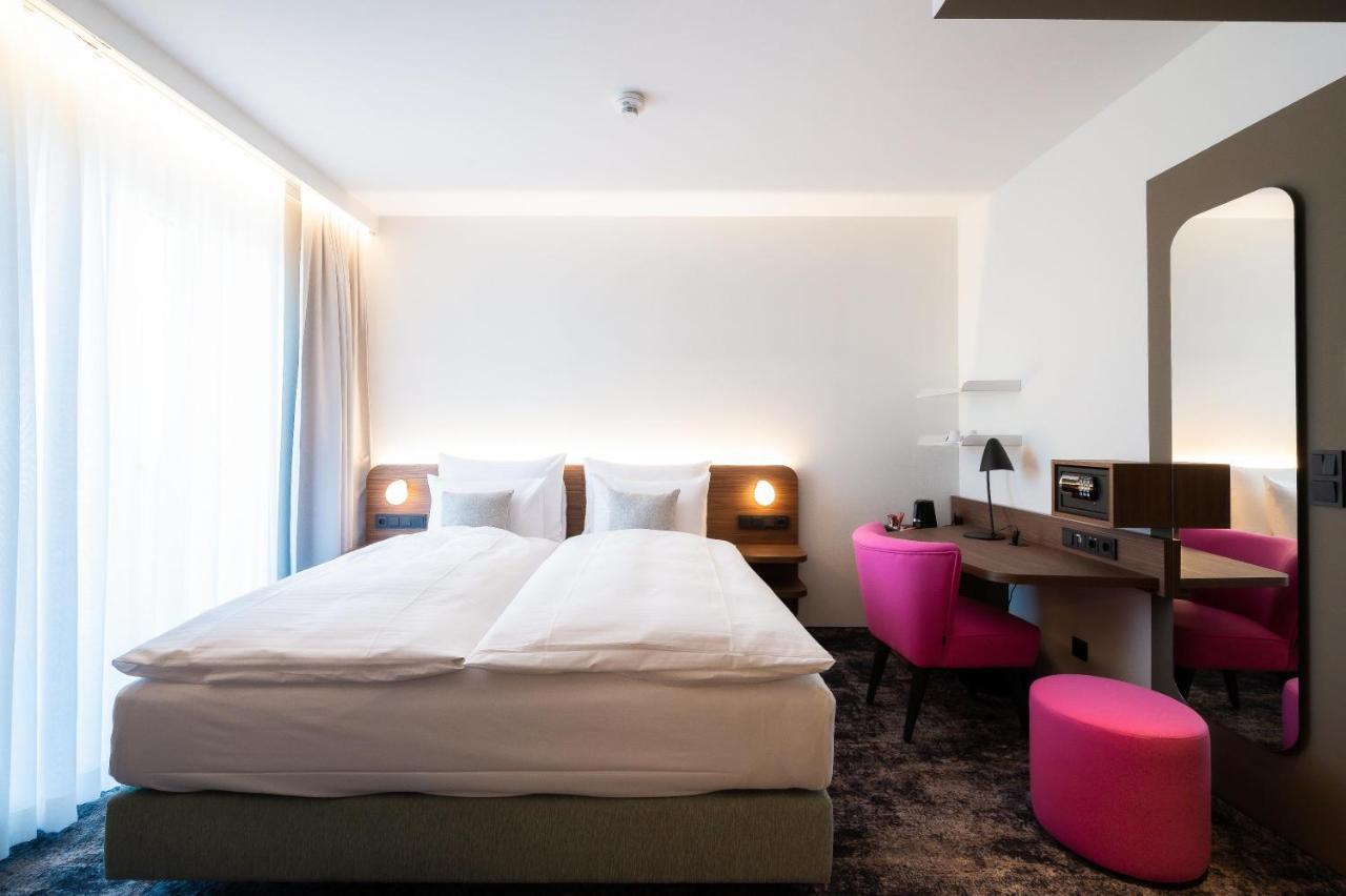 Hotel Le Parc Vídeňské Nové Město Exteriér fotografie