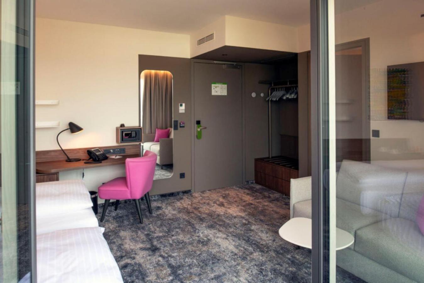 Hotel Le Parc Vídeňské Nové Město Exteriér fotografie